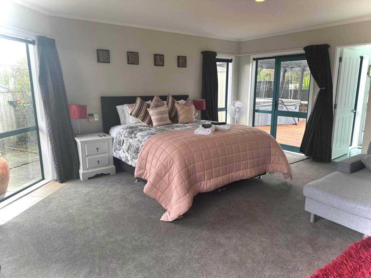 Observation Guest Suite Paraparaumu Εξωτερικό φωτογραφία